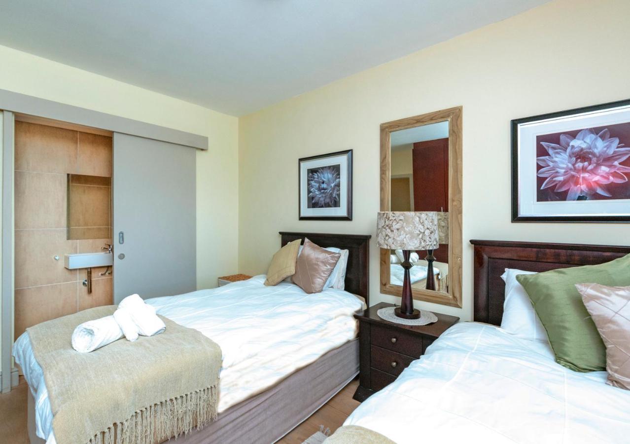 Appartamento Luxury Ocean View 1203 Città del Capo Esterno foto
